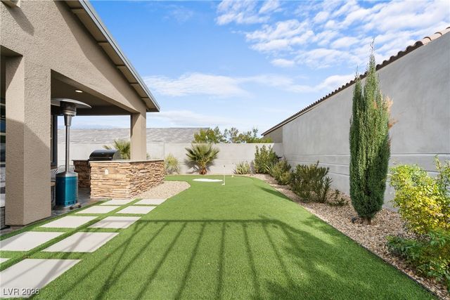 7230 Galaxy Dune Street, Las Vegas, NV 89148