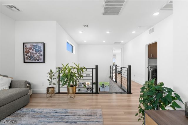 7230 Galaxy Dune Street, Las Vegas, NV 89148