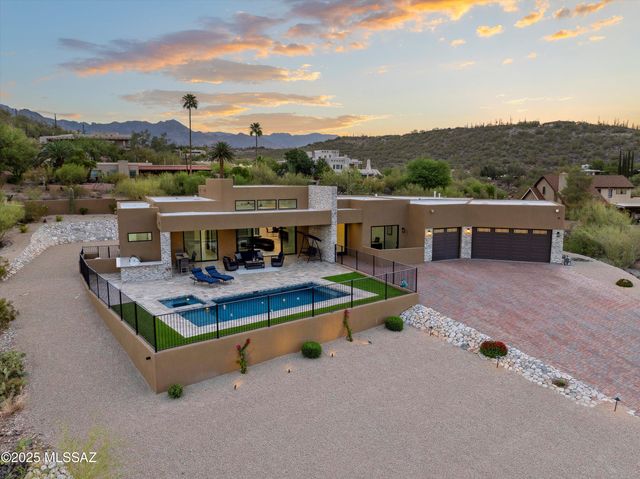 3861 N River Hills Drive, Tucson, AZ 85750