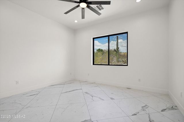 3861 N River Hills Drive, Tucson, AZ 85750