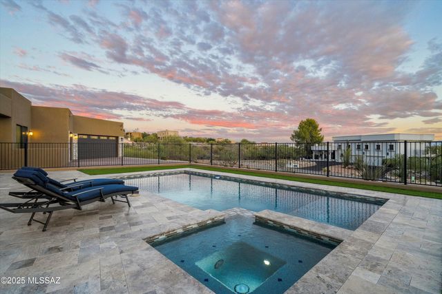 3861 N River Hills Drive, Tucson, AZ 85750