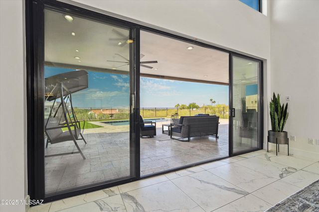 3861 N River Hills Drive, Tucson, AZ 85750