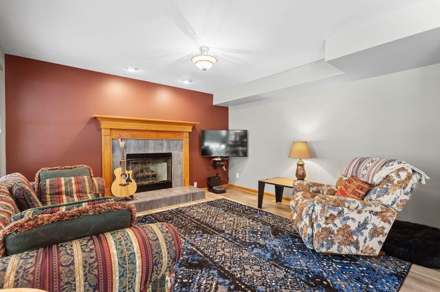 3256 Brighton Lane, Valparaiso, IN 46385