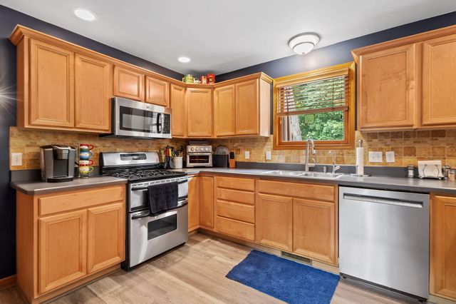 3256 Brighton Lane, Valparaiso, IN 46385