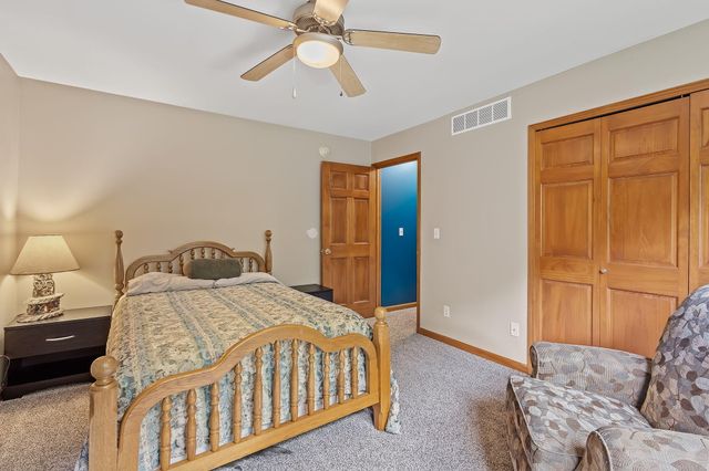 3256 Brighton Lane, Valparaiso, IN 46385