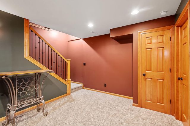 3256 Brighton Lane, Valparaiso, IN 46385