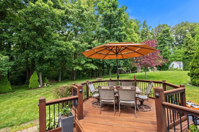 3256 Brighton Lane, Valparaiso, IN 46385