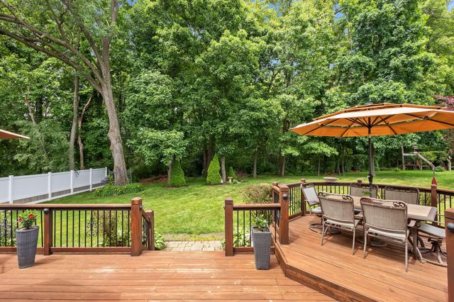 3256 Brighton Lane, Valparaiso, IN 46385