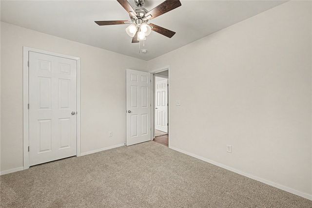 1223 E Sparrow Circle, Fayetteville, AR 72701