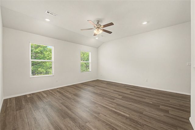 1223 E Sparrow Circle, Fayetteville, AR 72701
