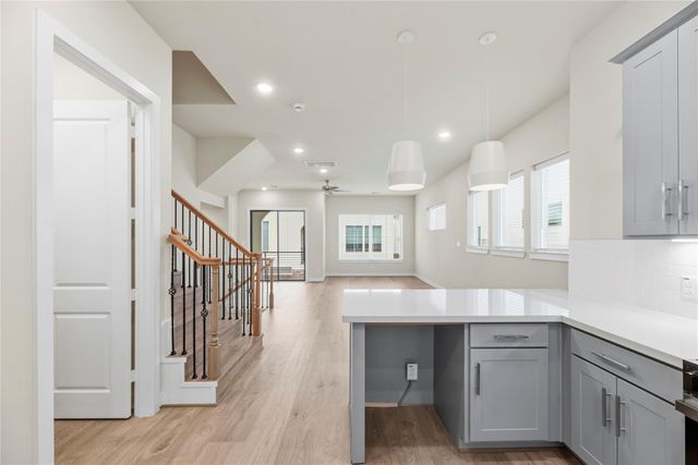 3075 Hicks Street, Houston, TX 77007