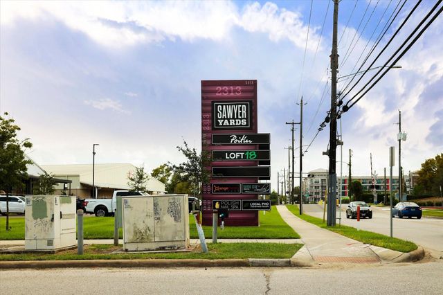 3075 Hicks Street, Houston, TX 77007