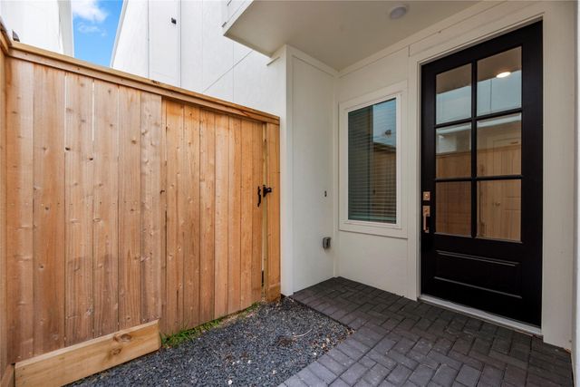3075 Hicks Street, Houston, TX 77007