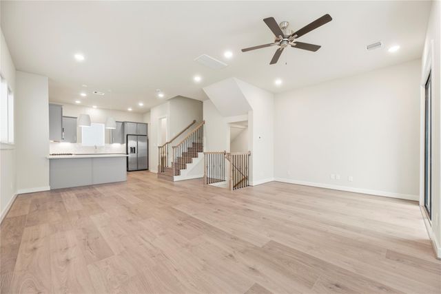 3075 Hicks Street, Houston, TX 77007