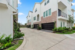3075 Hicks Street, Houston, TX 77007