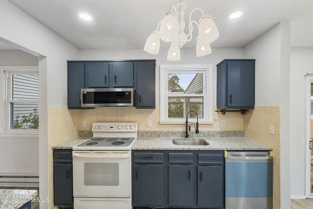 85 Falmouth Avenue 72, Whiting, NJ 08759