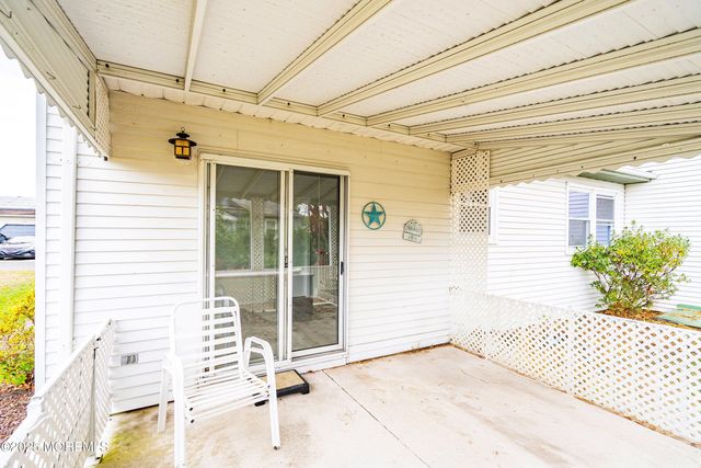 85 Falmouth Avenue 72, Whiting, NJ 08759