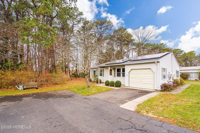 85 Falmouth Avenue 72, Whiting, NJ 08759