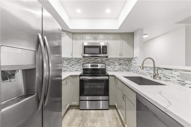 64 N Mar Vista Avenue 327, Pasadena, CA 91106