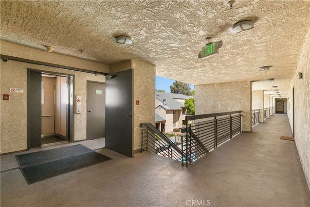 64 N Mar Vista Avenue 327, Pasadena, CA 91106