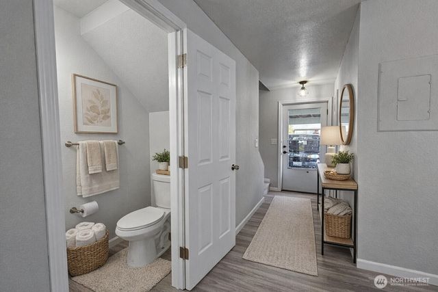 10318 15th Avenue Ct E, Tacoma, WA 98445