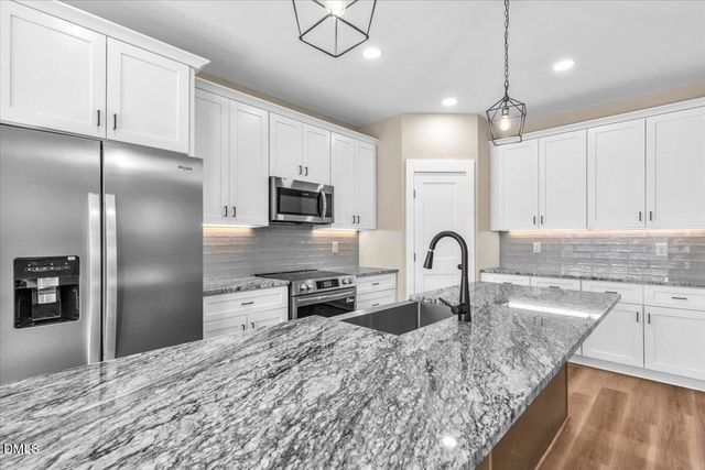 12615 Mallard Rock Drive, Zebulon, NC 27597