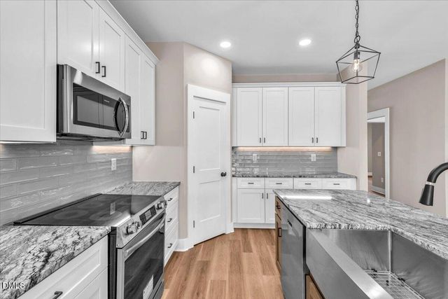 12615 Mallard Rock Drive, Zebulon, NC 27597