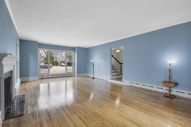 1203 HEWITT STREET, Neenah, WI 54956