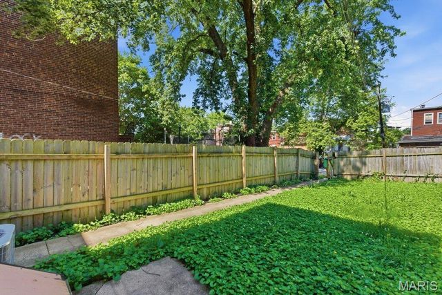 3713 Ohio Avenue, St Louis, MO 63118