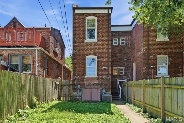 3713 Ohio Avenue, St Louis, MO 63118