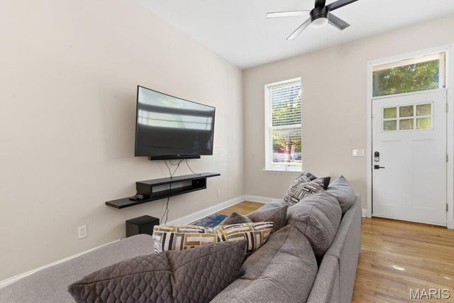 3713 Ohio Avenue, St Louis, MO 63118