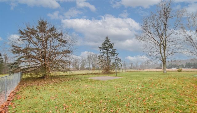 804 Cornell Road, Quincy, MI 49082