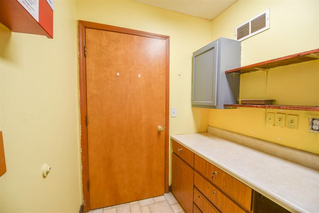 804 Cornell Road, Quincy, MI 49082