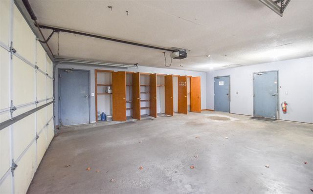 804 Cornell Road, Quincy, MI 49082