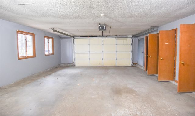 804 Cornell Road, Quincy, MI 49082