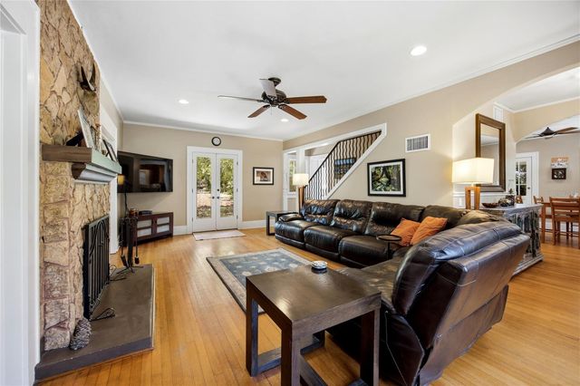 720 NE BOULEVARD, Gainesville, FL 32601