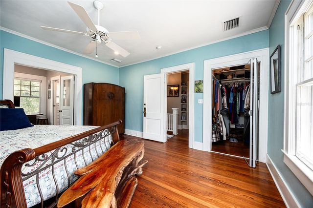 720 NE BOULEVARD, Gainesville, FL 32601