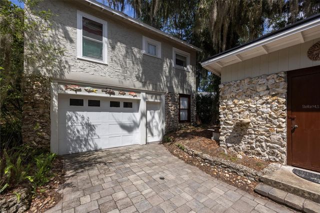 720 NE BOULEVARD, Gainesville, FL 32601