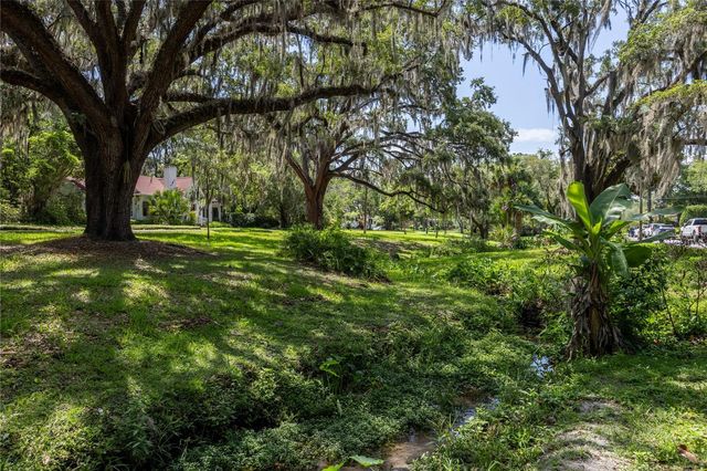 720 NE BOULEVARD, Gainesville, FL 32601