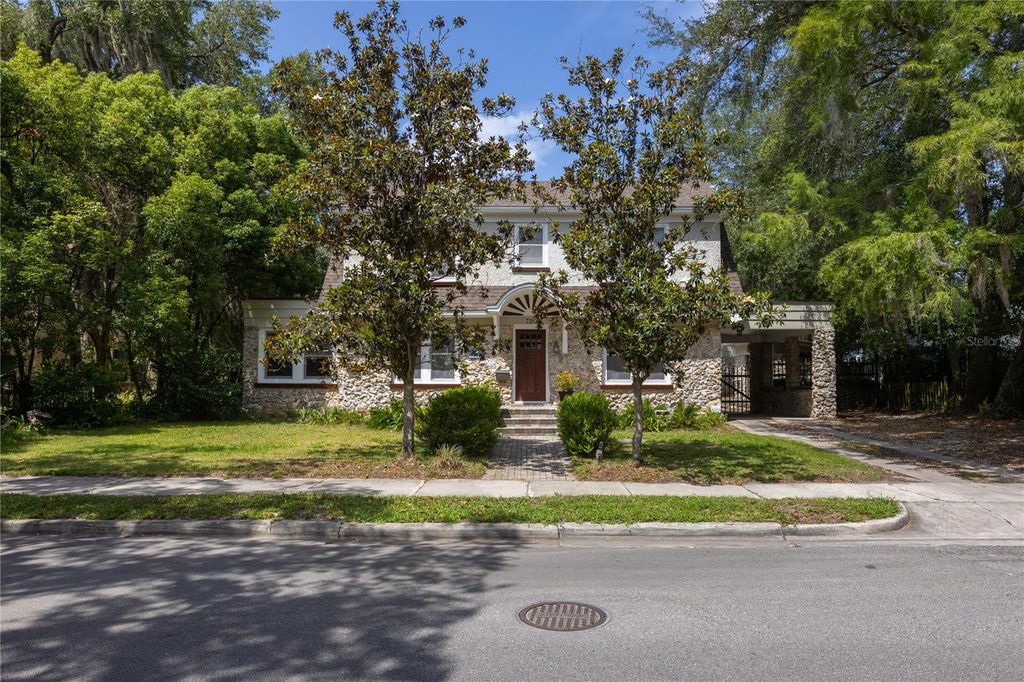 720 NE BOULEVARD, Gainesville, FL 32601