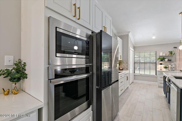 4345 APPLE TREE Place, Jacksonville, FL 32258