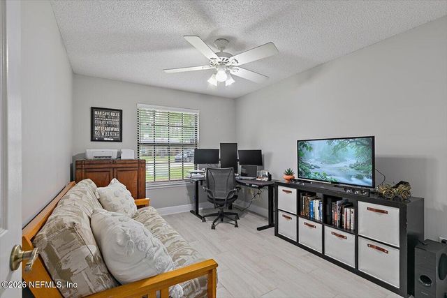 4345 APPLE TREE Place, Jacksonville, FL 32258