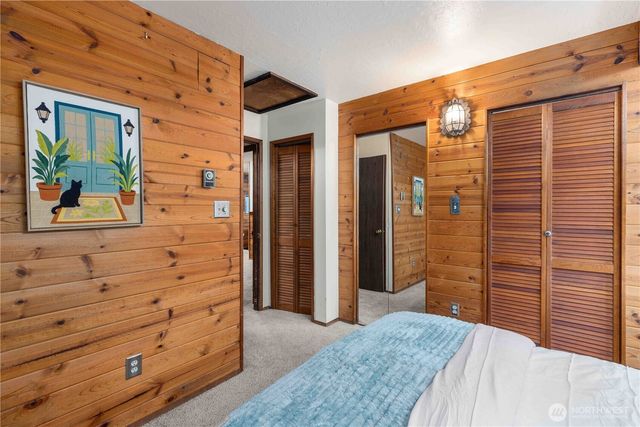 1350 SW Berry Lake Road, Port Orchard, WA 98367