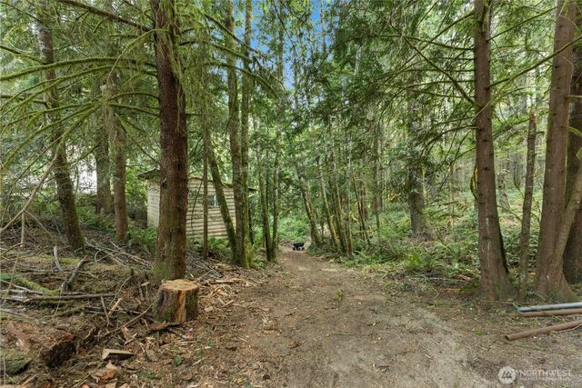 1350 SW Berry Lake Road, Port Orchard, WA 98367