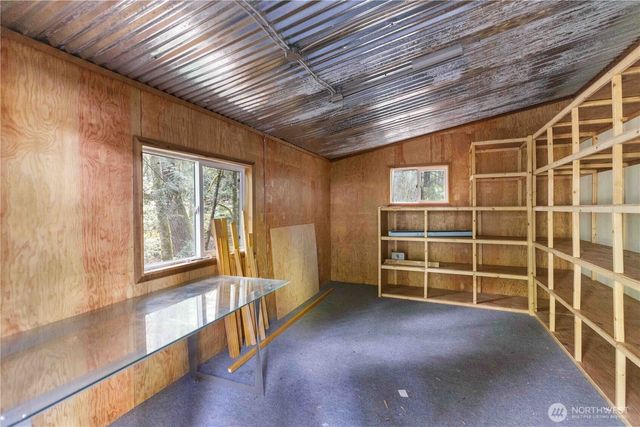 1350 SW Berry Lake Road, Port Orchard, WA 98367