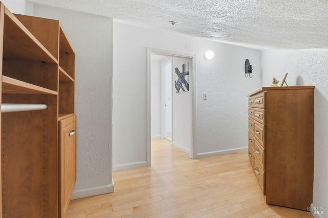 111 Parkview Cir, Corte Madera, CA 94925