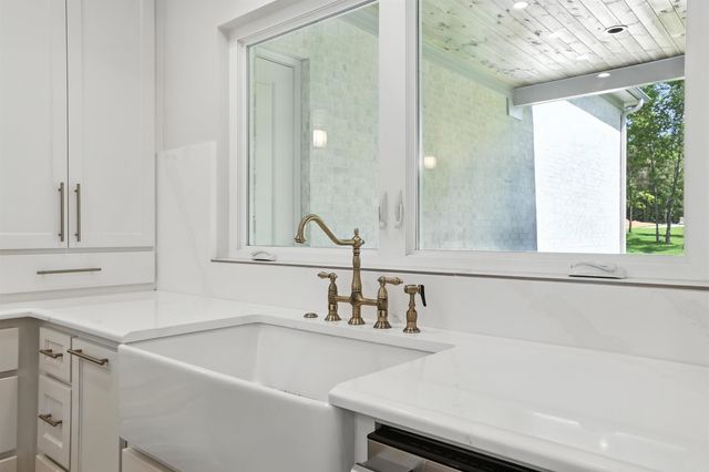 908 Cimarron, Benton, AR 72019