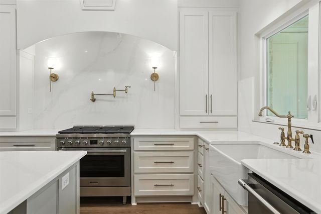 908 Cimarron, Benton, AR 72019