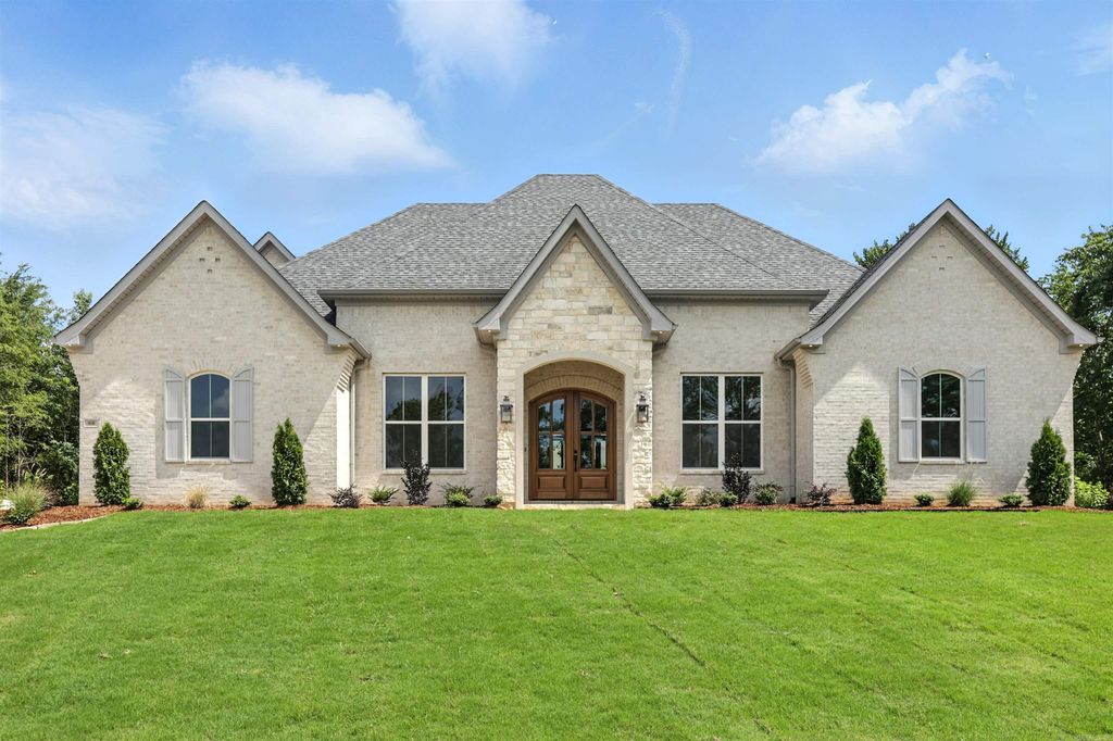 908 Cimarron, Benton, AR 72019