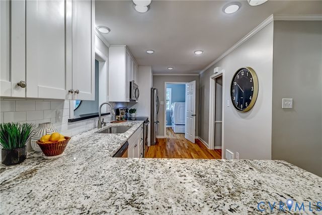 2608 Roaringbrook Dr, Ridge Branch, VA 23233